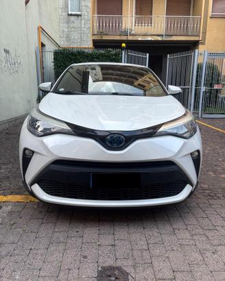 Toyota C-HR 2.0 Hybrid 184 CV – 2021