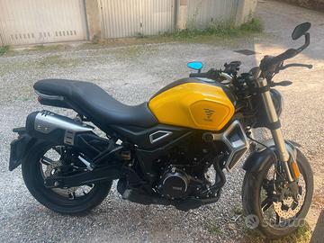 voge 350 ac