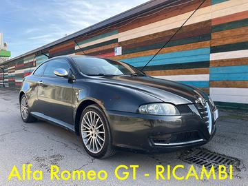 Alfa romeo gt ricambi