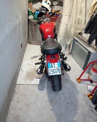 Triumph 900 legend 