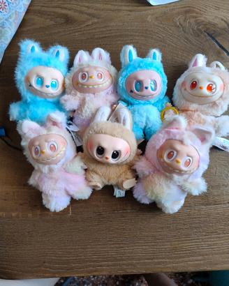 Labubu 1 pezzo nuovo peluche replic.a