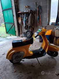 Piaggio Vespa 50 Special (V5B) - 1979