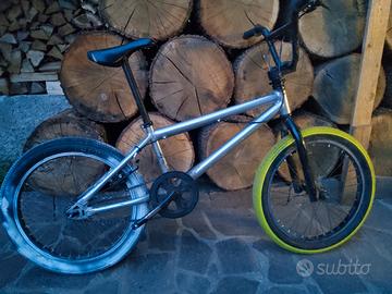 BMX WIPE 520 20" DECATHLON