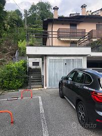 Villetta a schiera di testa