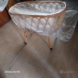 Culla in Vimini Vintage