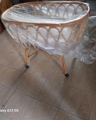 Culla in Vimini Vintage
