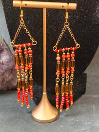 orecchini lunghi agata arancione e cristalli 