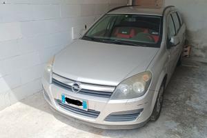 Opel Astra SW