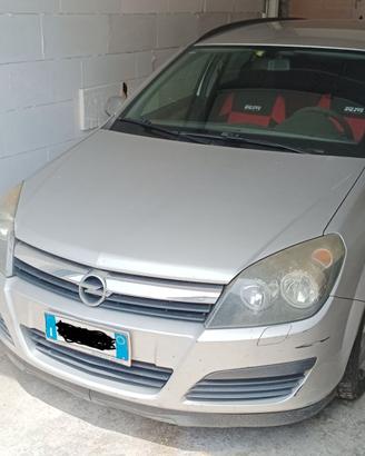 Opel Astra SW