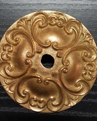 Antico rosone da lampadario