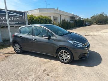 Peugeot 208 Allure