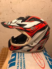 Casco airoh con mascherina