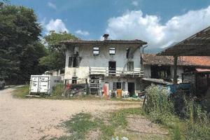 Immobile in asta di 1138 m² con 1 locale a Feltre