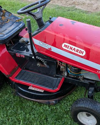 Trattorino rasaerba Briggs&Stratton 