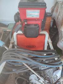 carriola con motopompa 