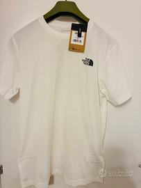 T-SHIRT THE NORTH FACE