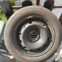 Gomma di scorta Michelin con cerchio