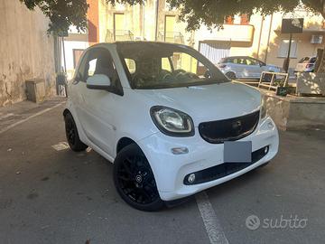 Smart Fortwo 70 Twinamic- cambio automatico- 2017