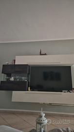 PARETE ATTREZZATA + MADIA