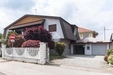 PORZIONE DI BIFAMILIARE A CIRIÈ