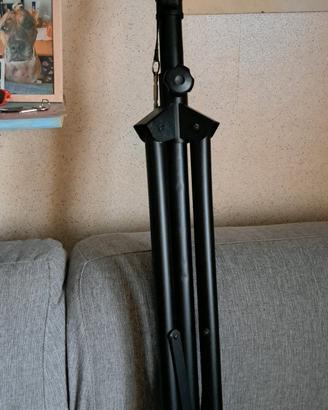 CAVALLETTO TRE PIEDI 