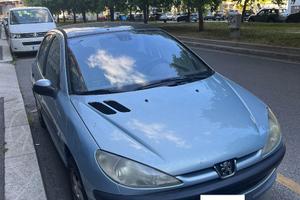 PEUGEOT 206 - 2002 - Affidabile e in buono stato