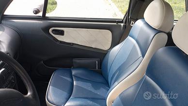 auto con patentino tenuta bene 