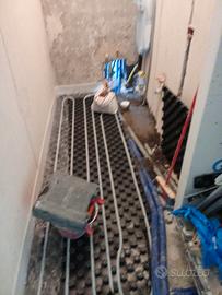 Operaio aiuto idraulico cassia