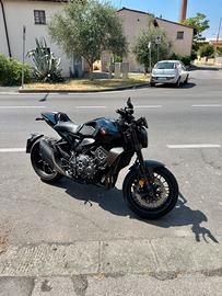 Honda CB1000R Black Edition