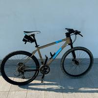 Mountain Bike canondalle F1000