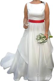 Abito da sposa atelier Eme taglia 48