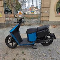 Scooter elettrico wow! 775