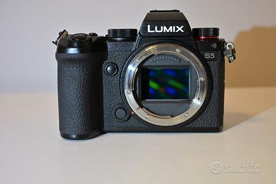 Panasonic Lumix S5