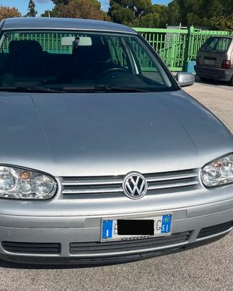 Volkswagen golf 4