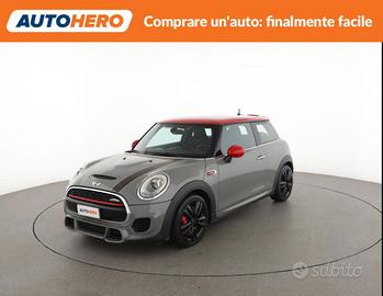 MINI John Cooper Works BJ39901