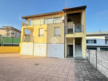 3 LOCALI A OLGIATE MOLGORA