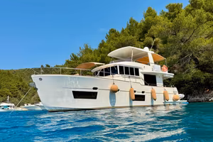 Cantieri Estensi MAINE 535