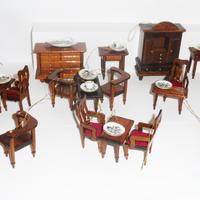 Mobili legno miniatura per casa delle bambole