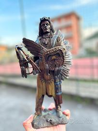 Statua di indiano nativo