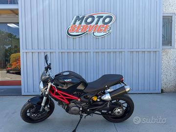 Ducati Monster 796