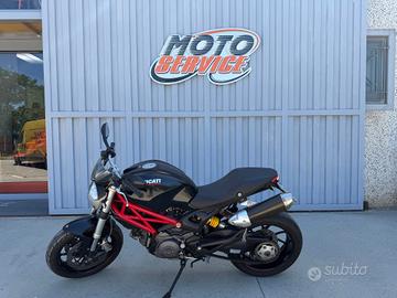 Ducati Monster 796