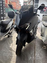 Yamaha TMAX DX ABS