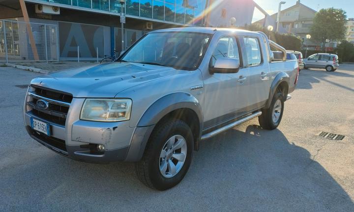 PICK-UP FORD RANGER DOPPIA CABINA XLT 4x4 CON GANC