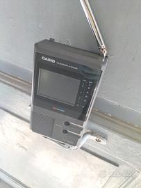 piccolo televisore a colori vintage