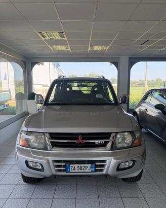 Mitsubishi Pajero 3.2 16V DI-D 3p. GLX