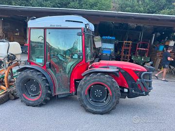Antonio Carraro SRX 9800