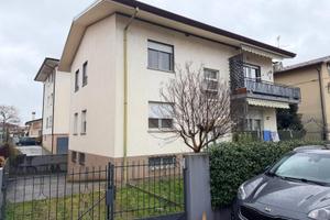 LUMINOSO APPARTAMENTO TRICAMERE - SPAZI GENEROS...