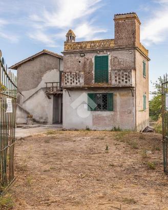 CASA INDIPENDENTE A ROMA