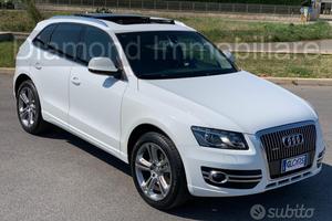 Audi q5 tfsi 2009 gpl full