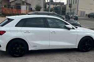 Audi A3 sportback sline 2022 TDI 2.0 150cv